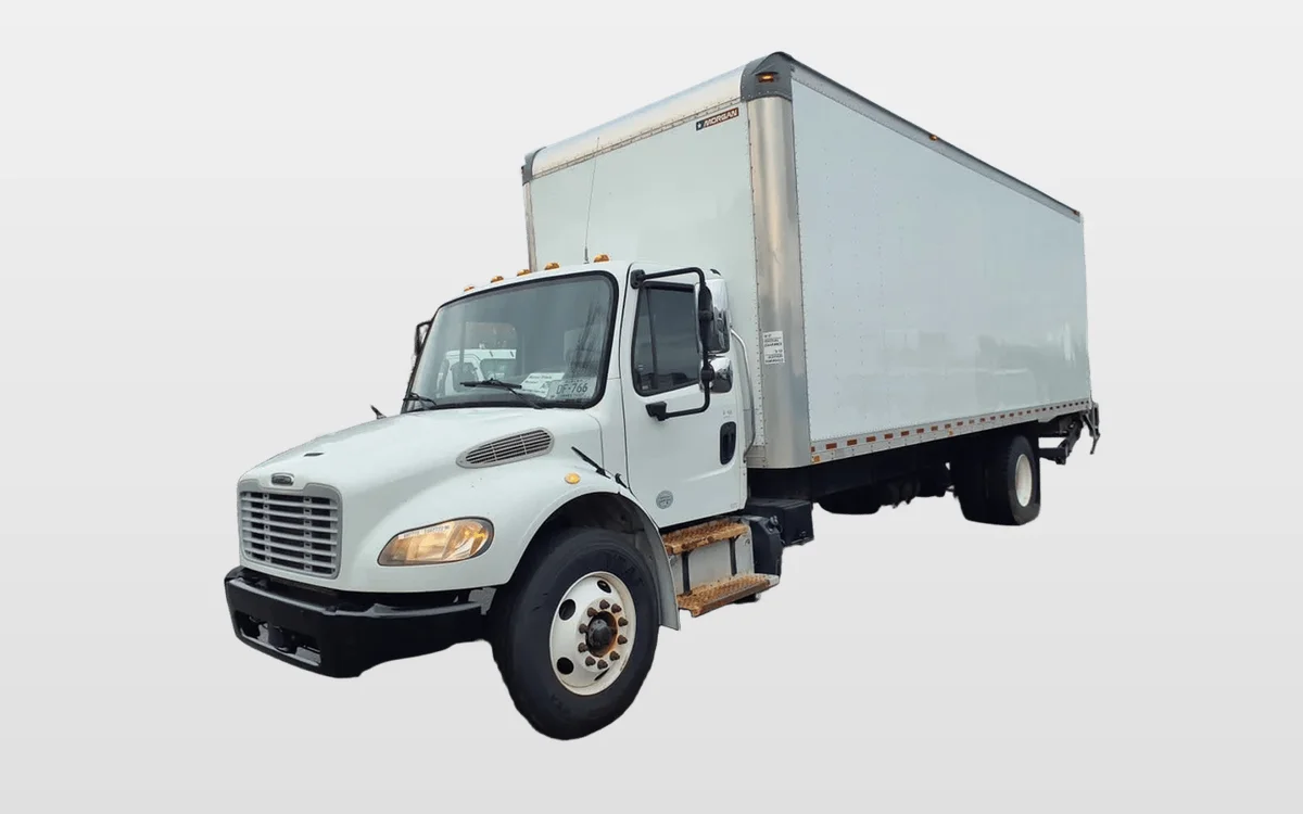 2018 Freightliner M2 106 - image 1