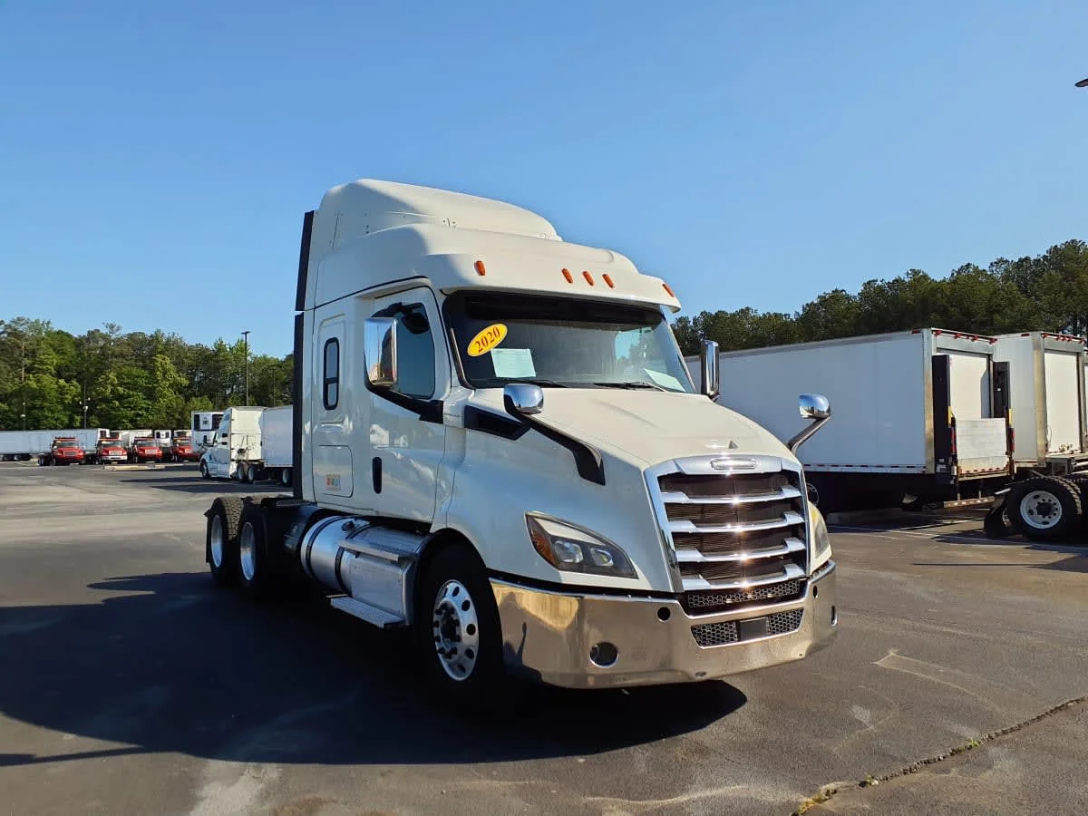 2020 Freightliner Cascadia in Greenville, SC