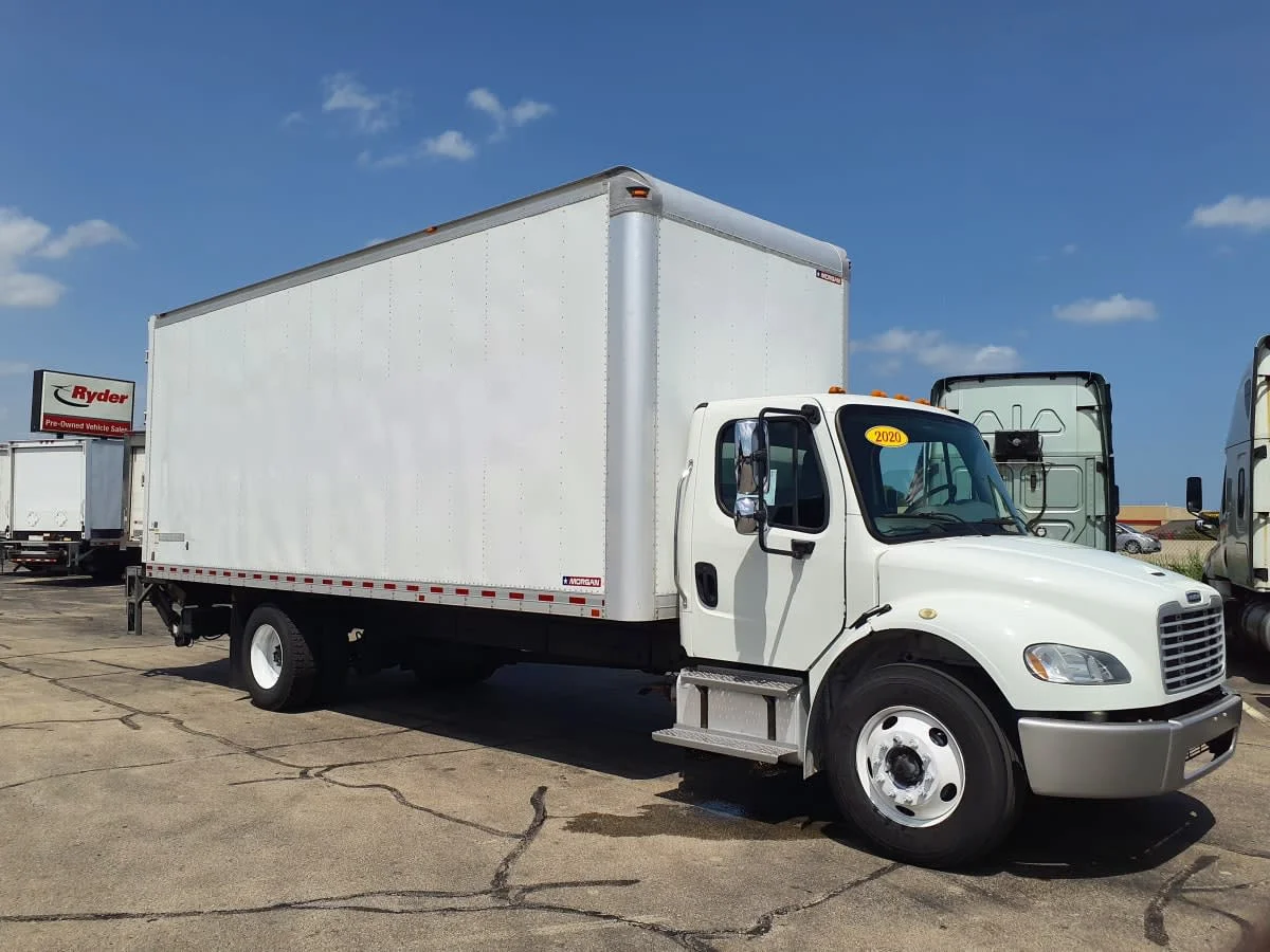2020 Freightliner M2 106 in Oak Creek, WI — photo 3
