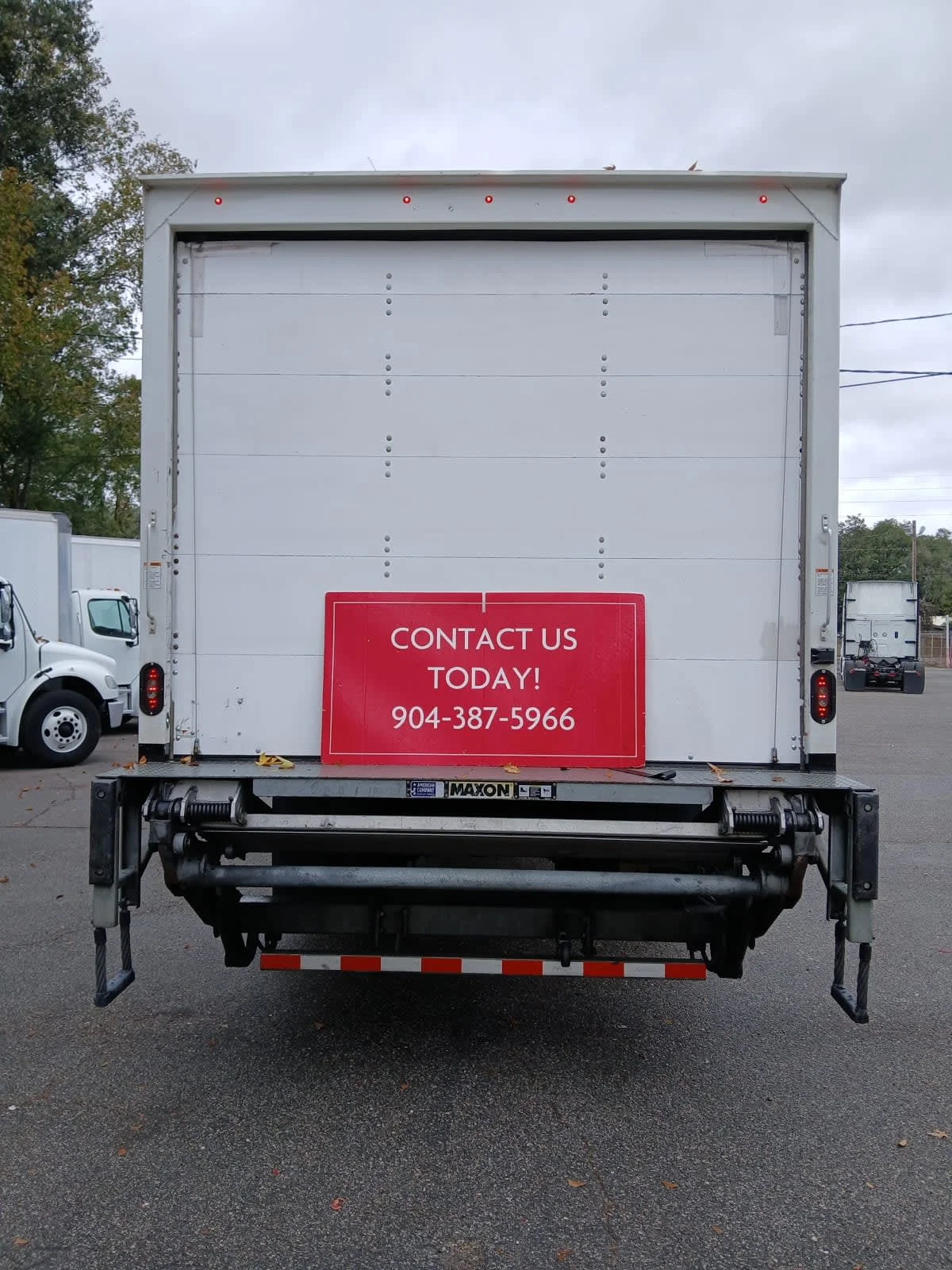 2021 Freightliner M2 106 - image 5