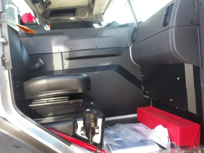 2025 Peterbilt 520 - image 13