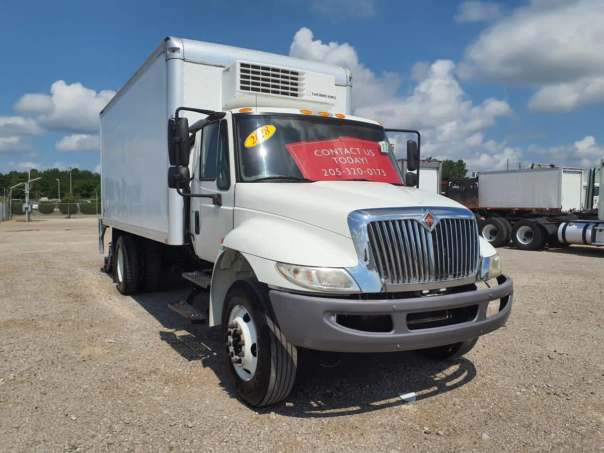 2018 International 4300 in Birmingham, AL — photo 3