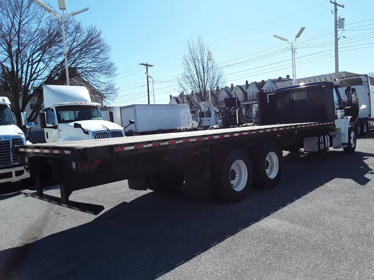 2020 Freightliner M2 106 in Allentown, PA — photo 4