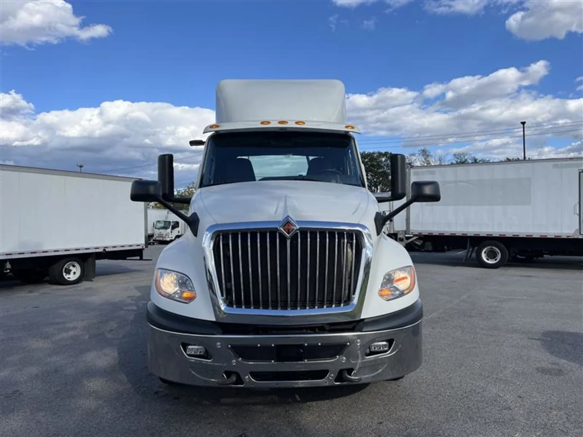 2019 International LT in Beltsville, MD — photo 2