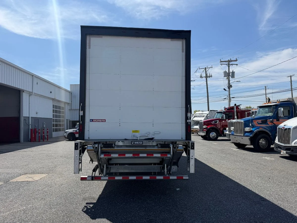 2020 Peterbilt 337 in Baltimore, MD — photo 14