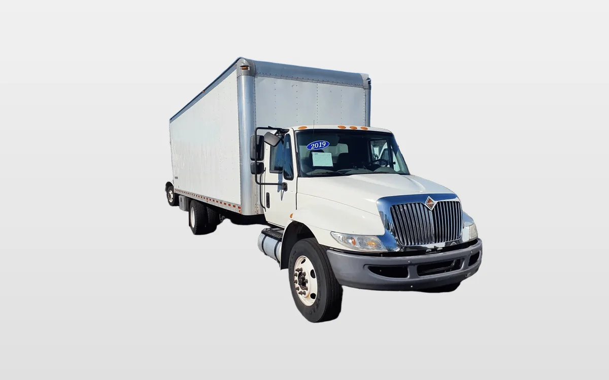 2019 International 4300 - image 1