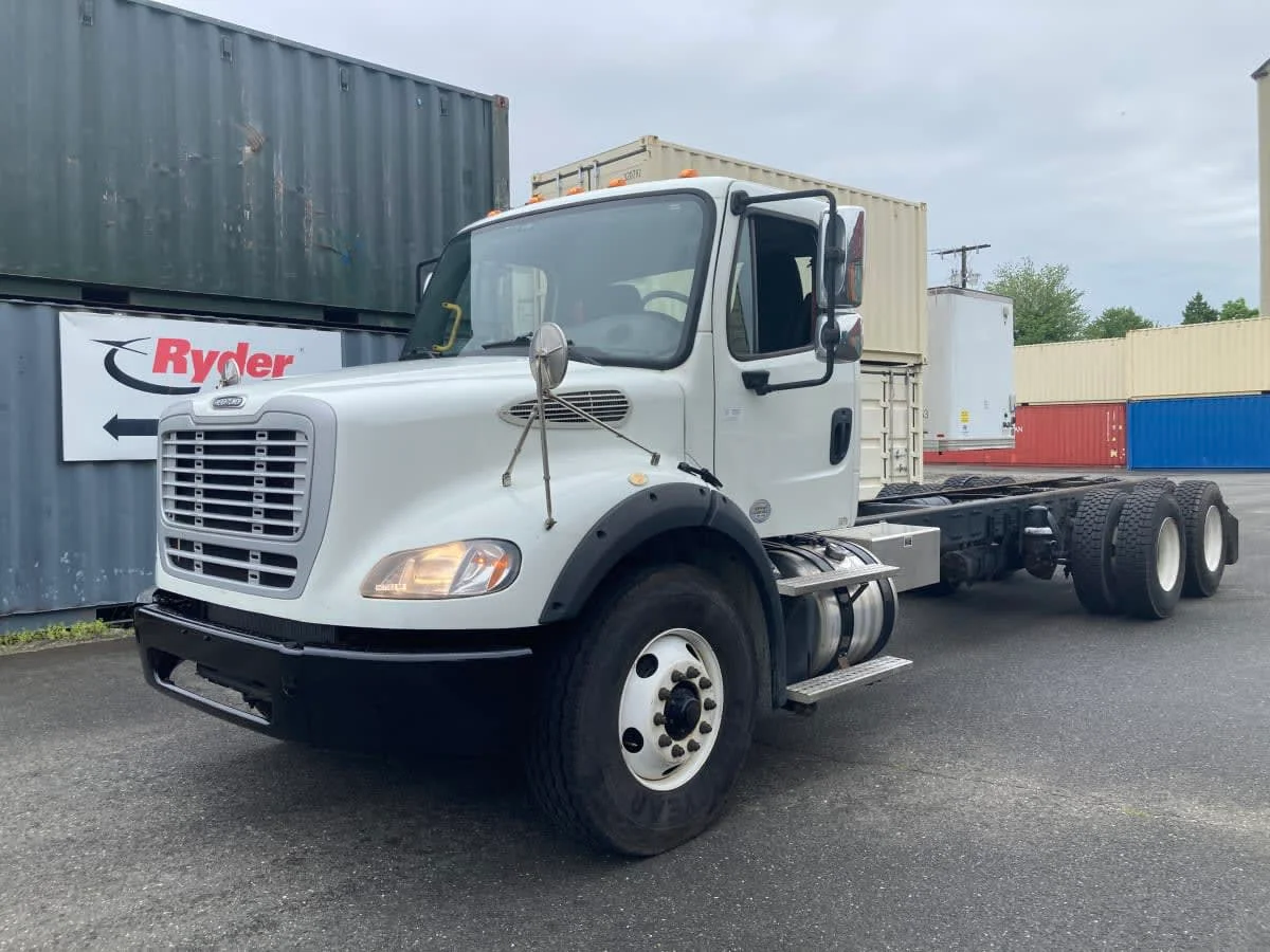 2019 Freightliner M2 112