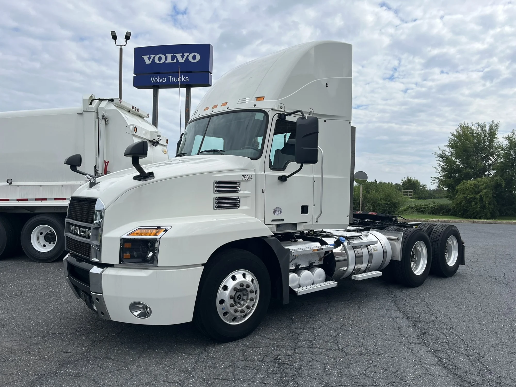 2019 Mack Anthem in Ephrata, PA