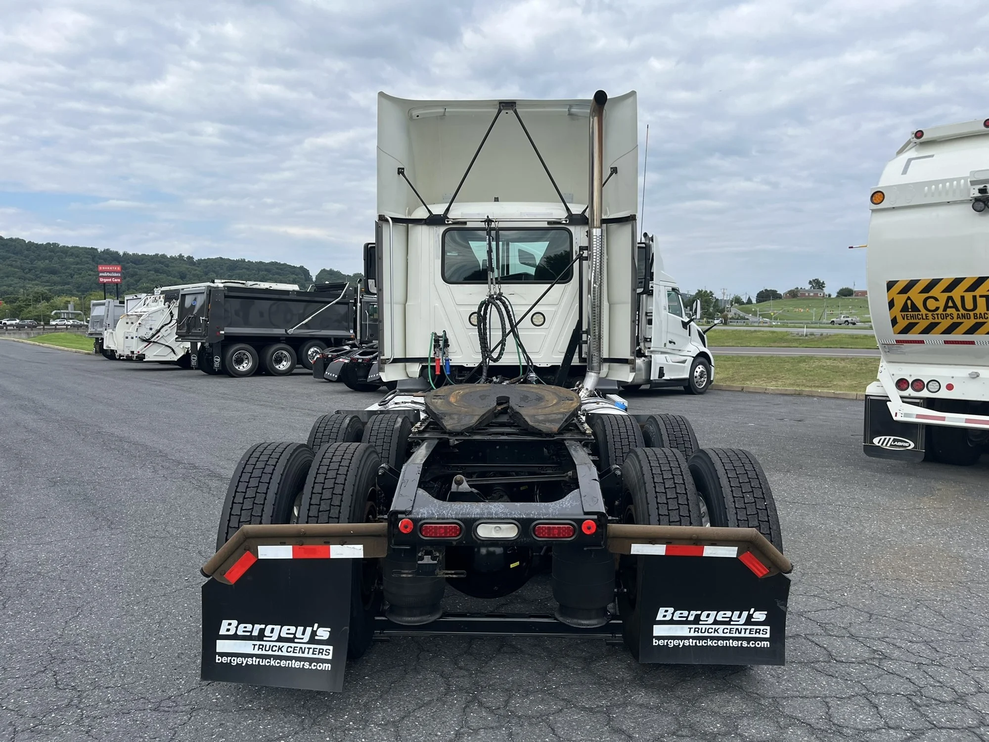 2019 Mack Anthem in Ephrata, PA — photo 5