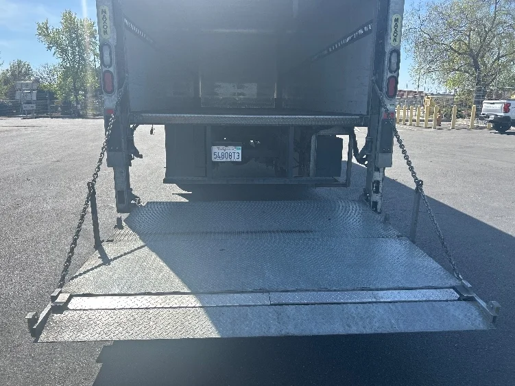 2024 Freightliner M2 106 - image 9