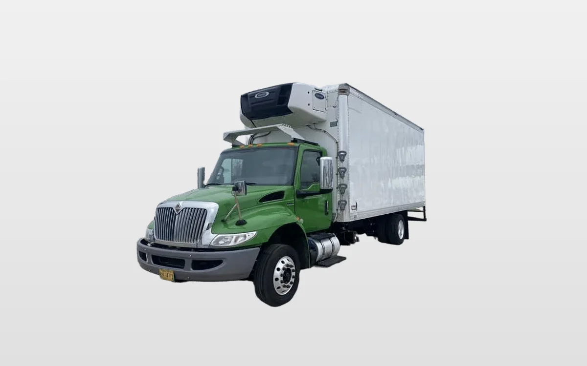 2020 International MV - image 1