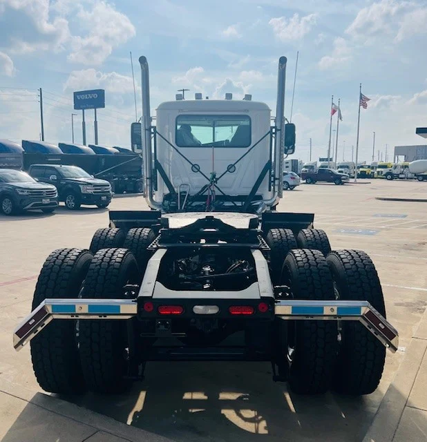2026 Mack Pinnacle in Houston, TX — photo 3