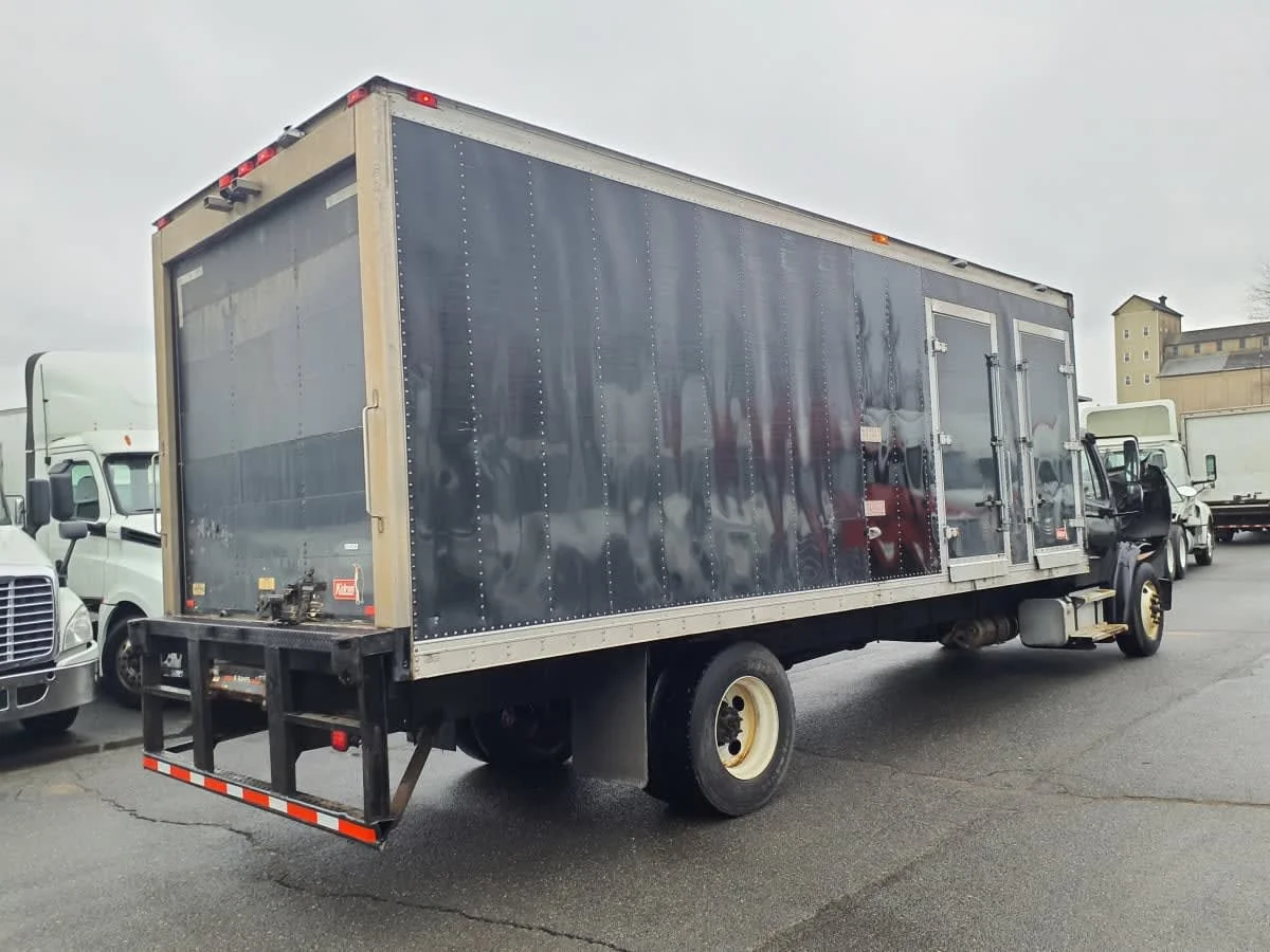 2019 Freightliner M2 106 in Springfield, MA — photo 4