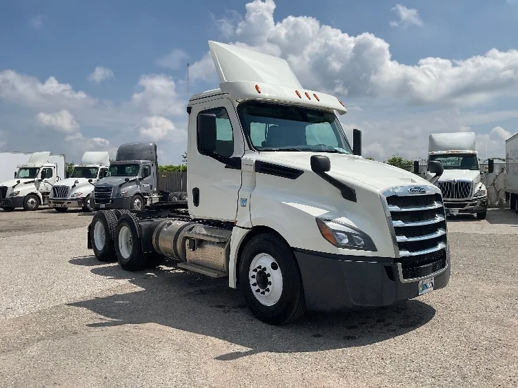 2019 Freightliner Cascadia in Flint, MI