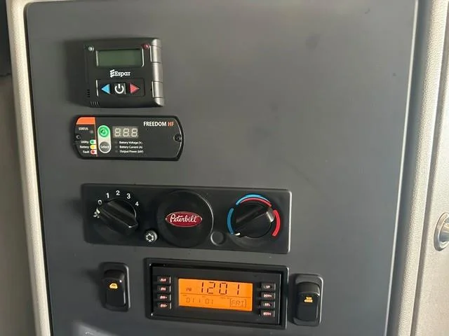 2024 Peterbilt 579 — photo 7
