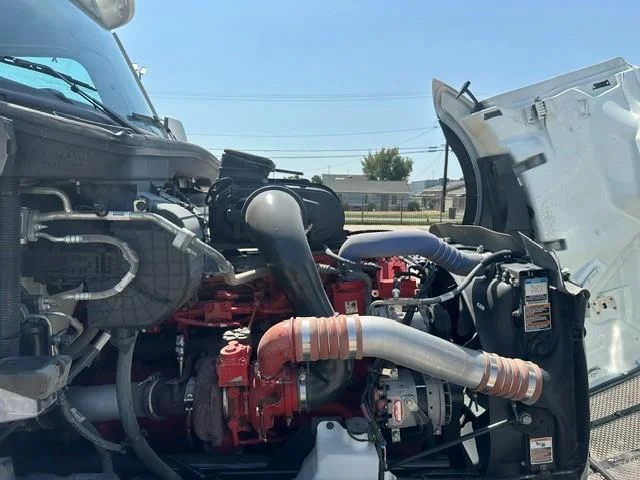 2024 Peterbilt 579 — photo 5