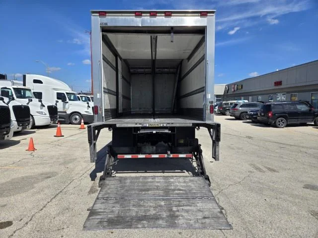 2019 International 4300 - image 7