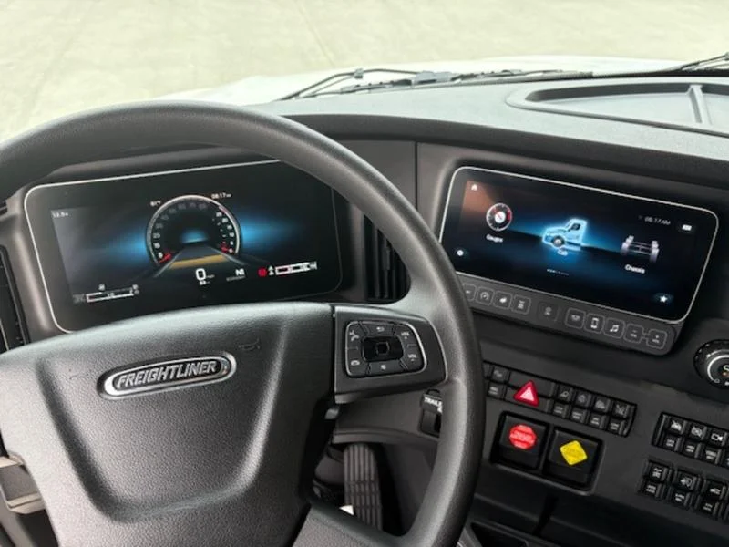 2026 Freightliner Cascadia - image 10