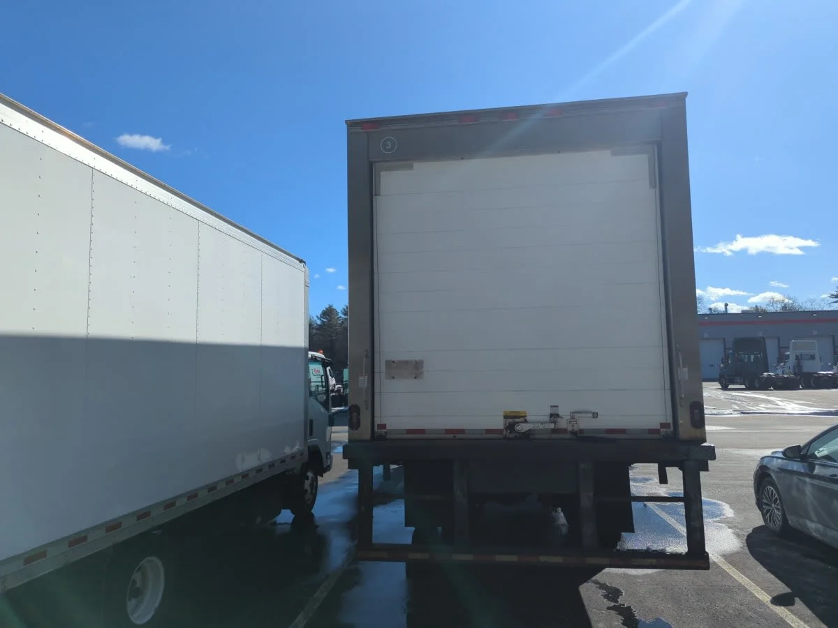 2019 Freightliner M2 106 - image 5