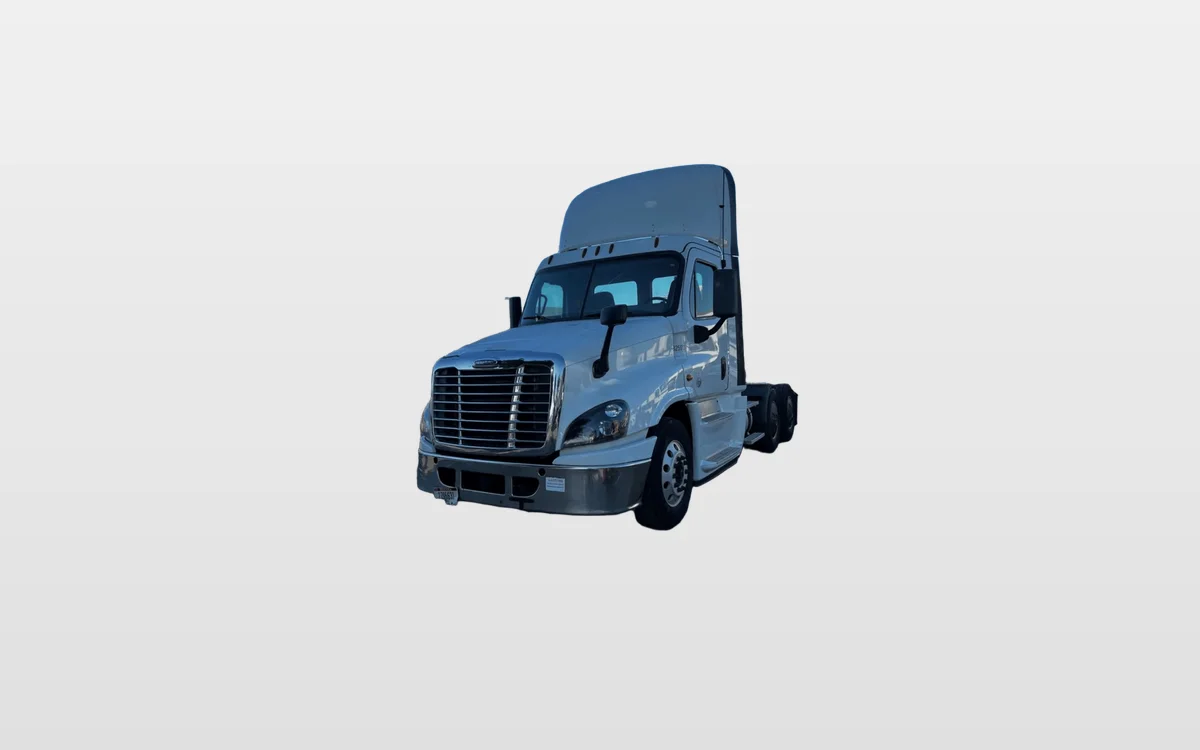 2019 Freightliner - image 1