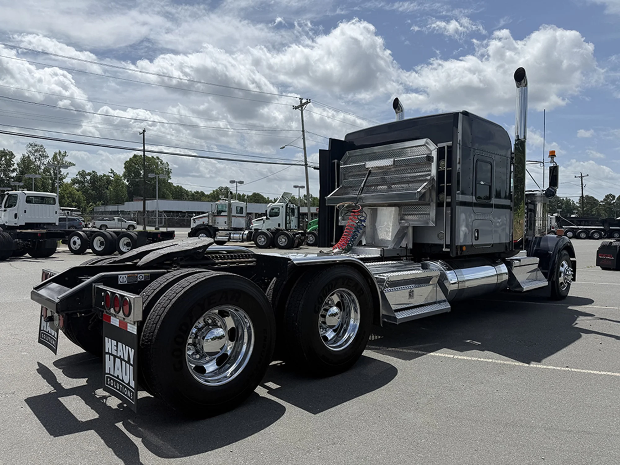 2022 Kenworth in Weyers Cave, VA — photo 4