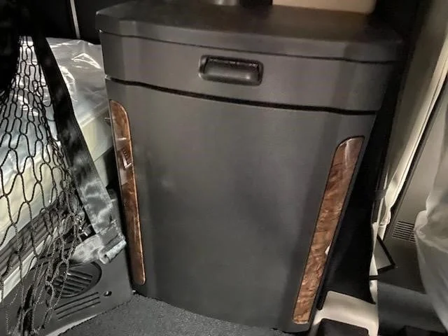 2025 Peterbilt 589 - image 25