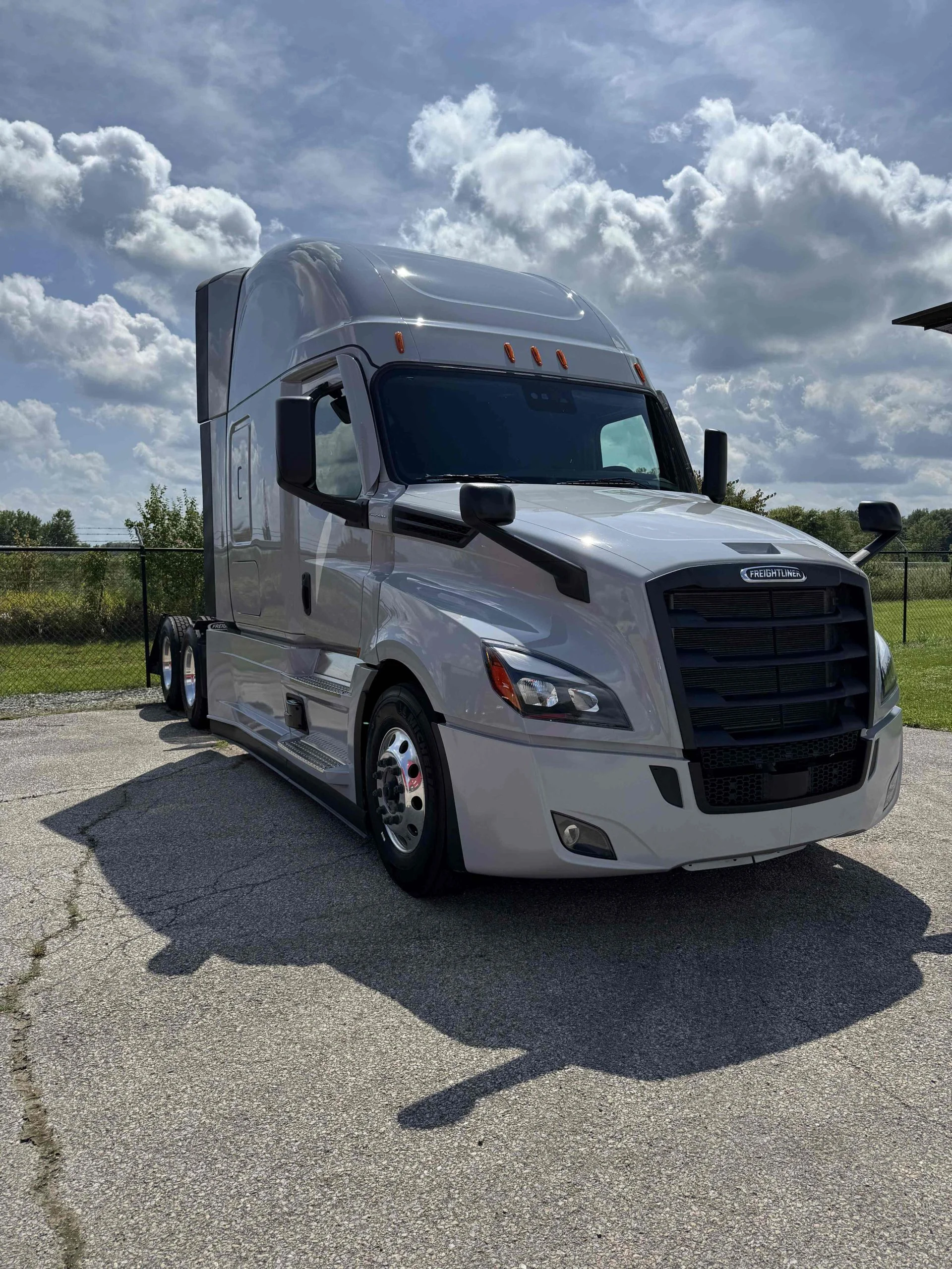 2026 Freightliner Cascadia in Anderson, IN — photo 3