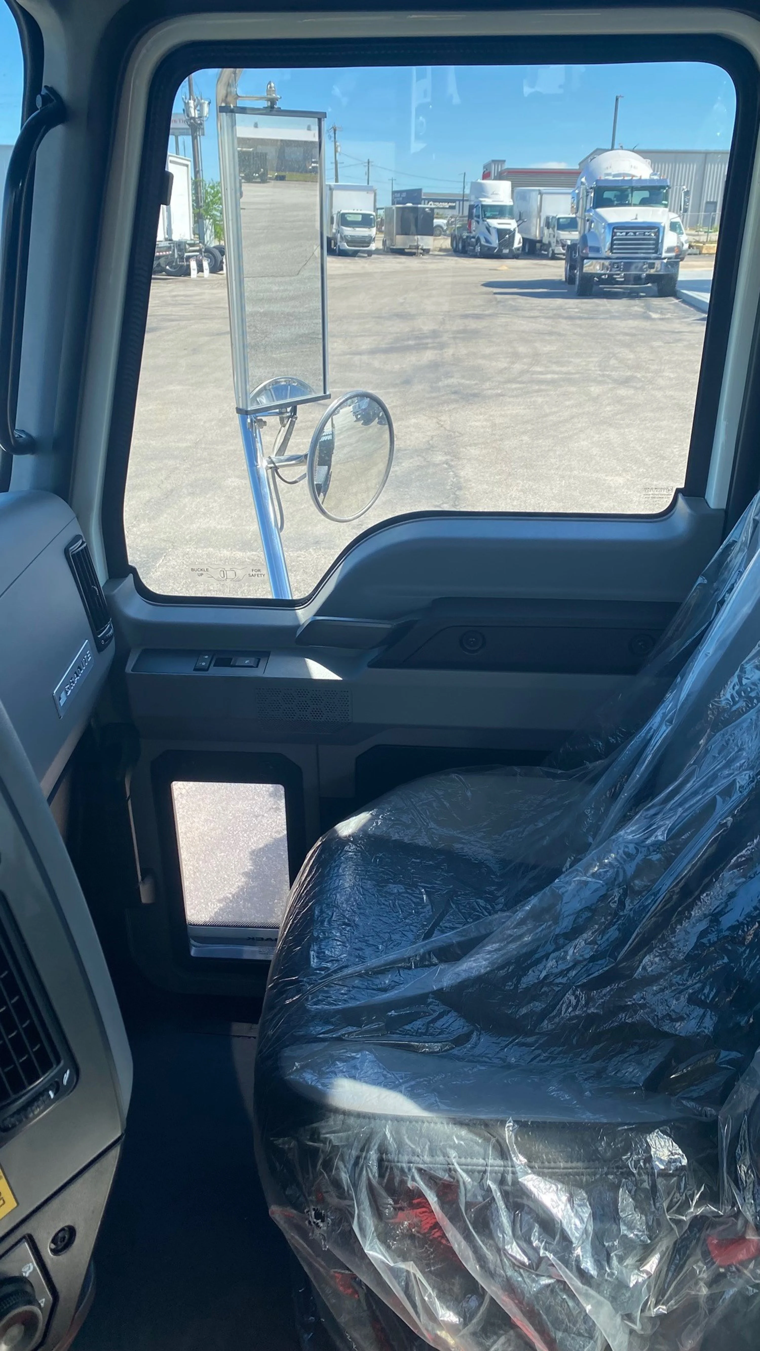2026 Mack Granite in Austin, TX — photo 18