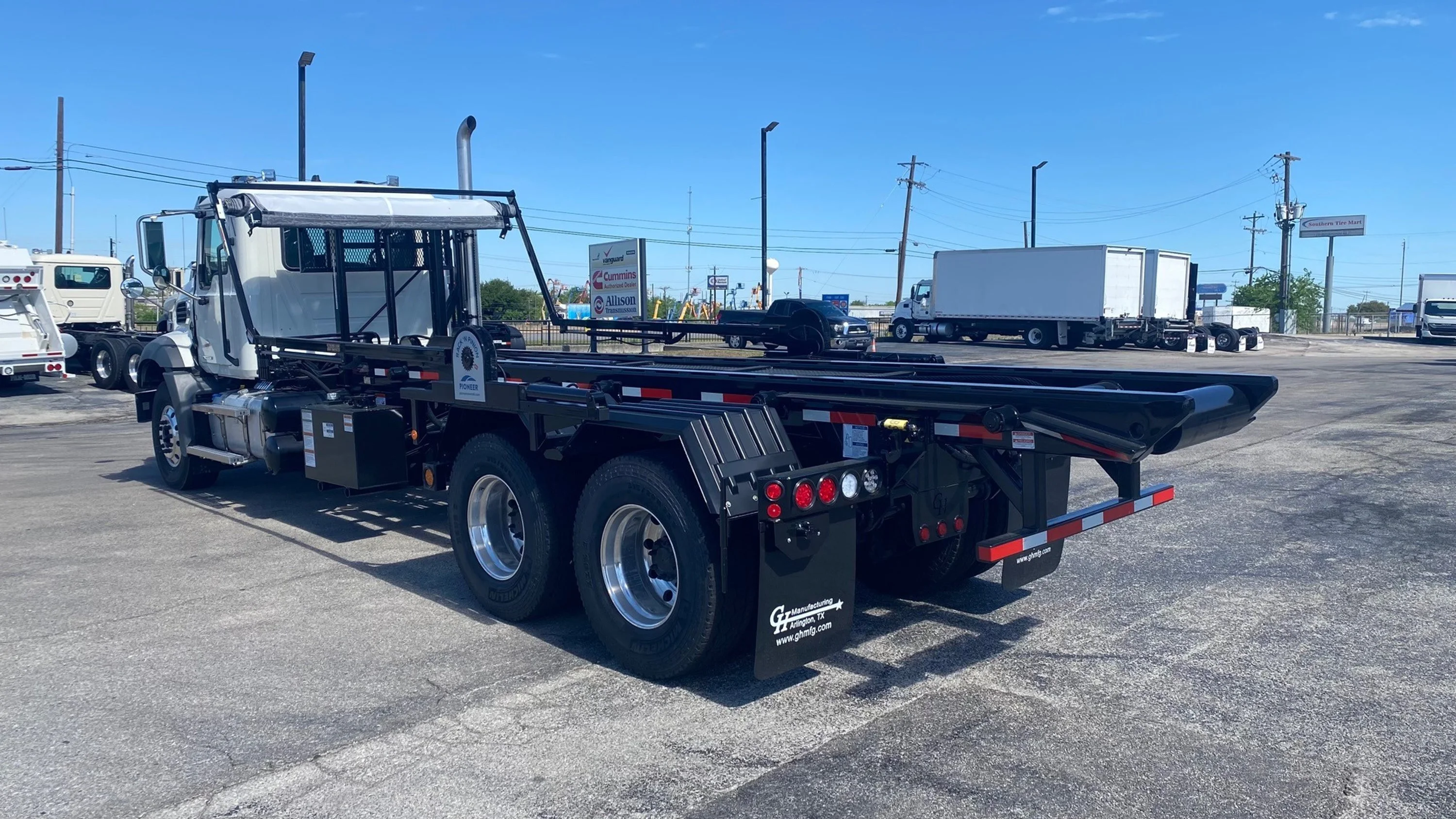 2026 Mack Granite in Austin, TX — photo 3