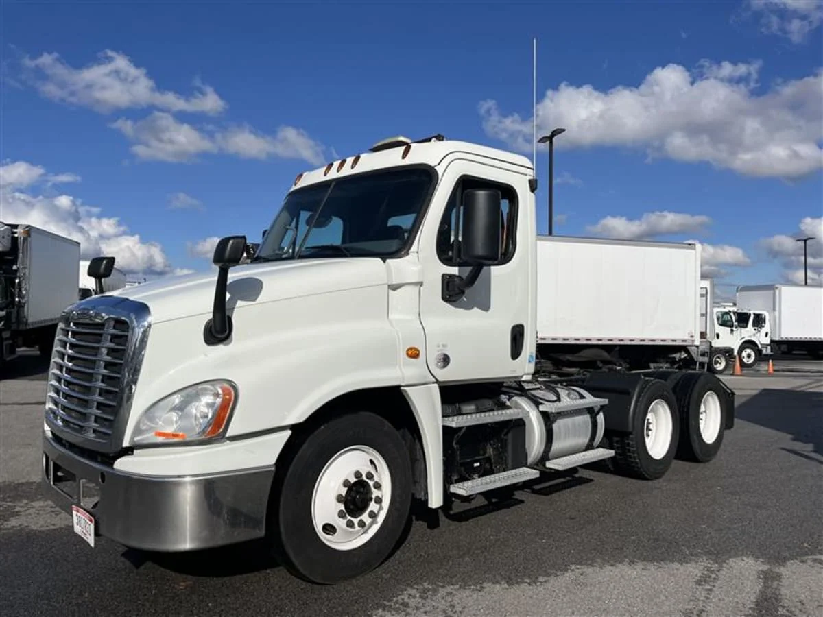 2019 Freightliner Cascadia in Beltsville, MD