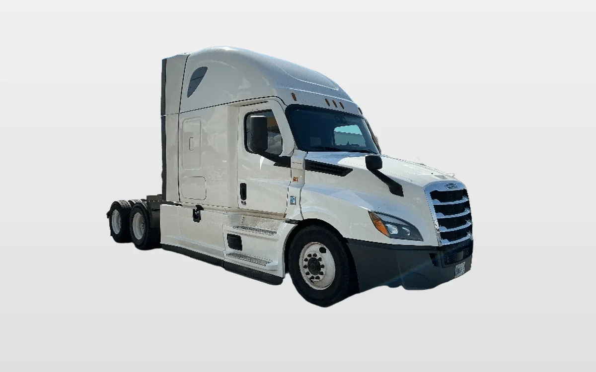 2022 Freightliner - image 1