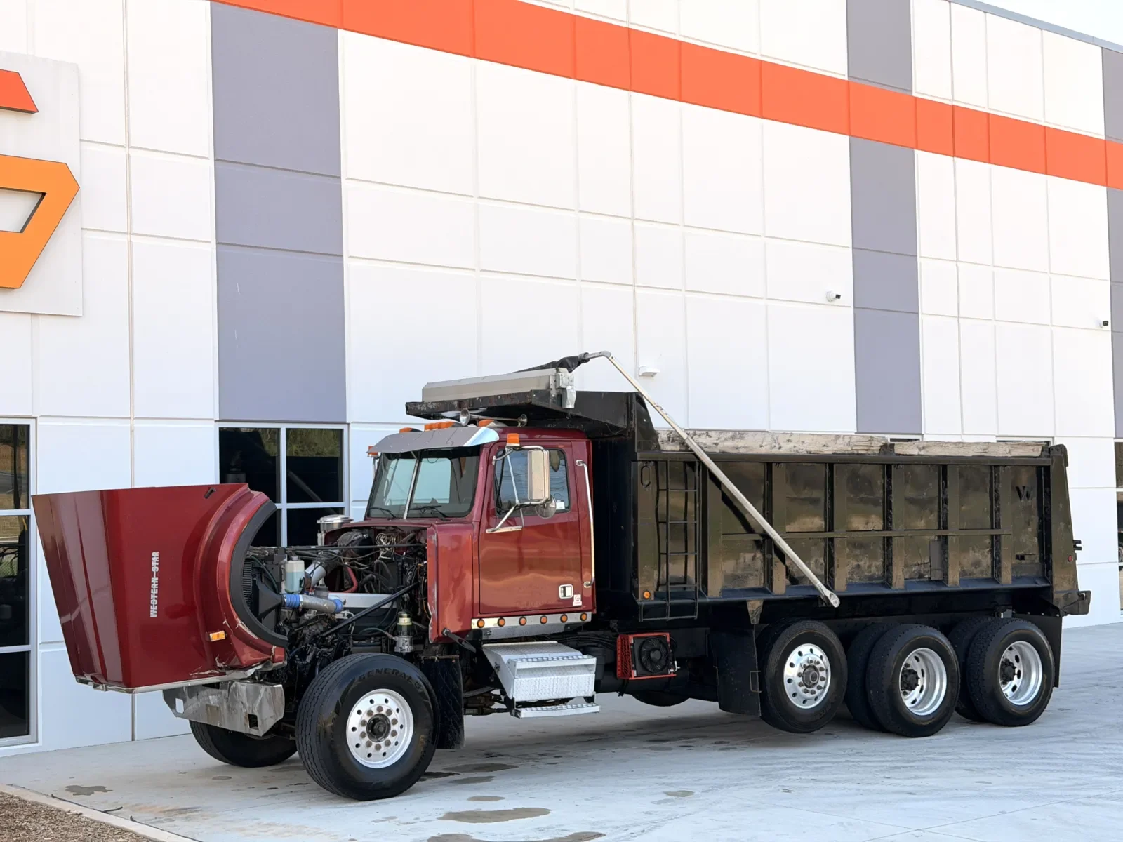 2004 Western Star 4900 in Greer, SC — photo 11