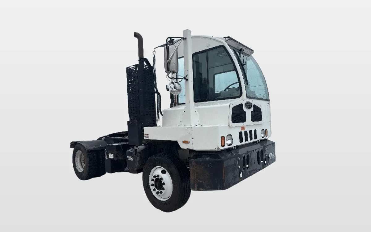 2022 Autocar - image 1