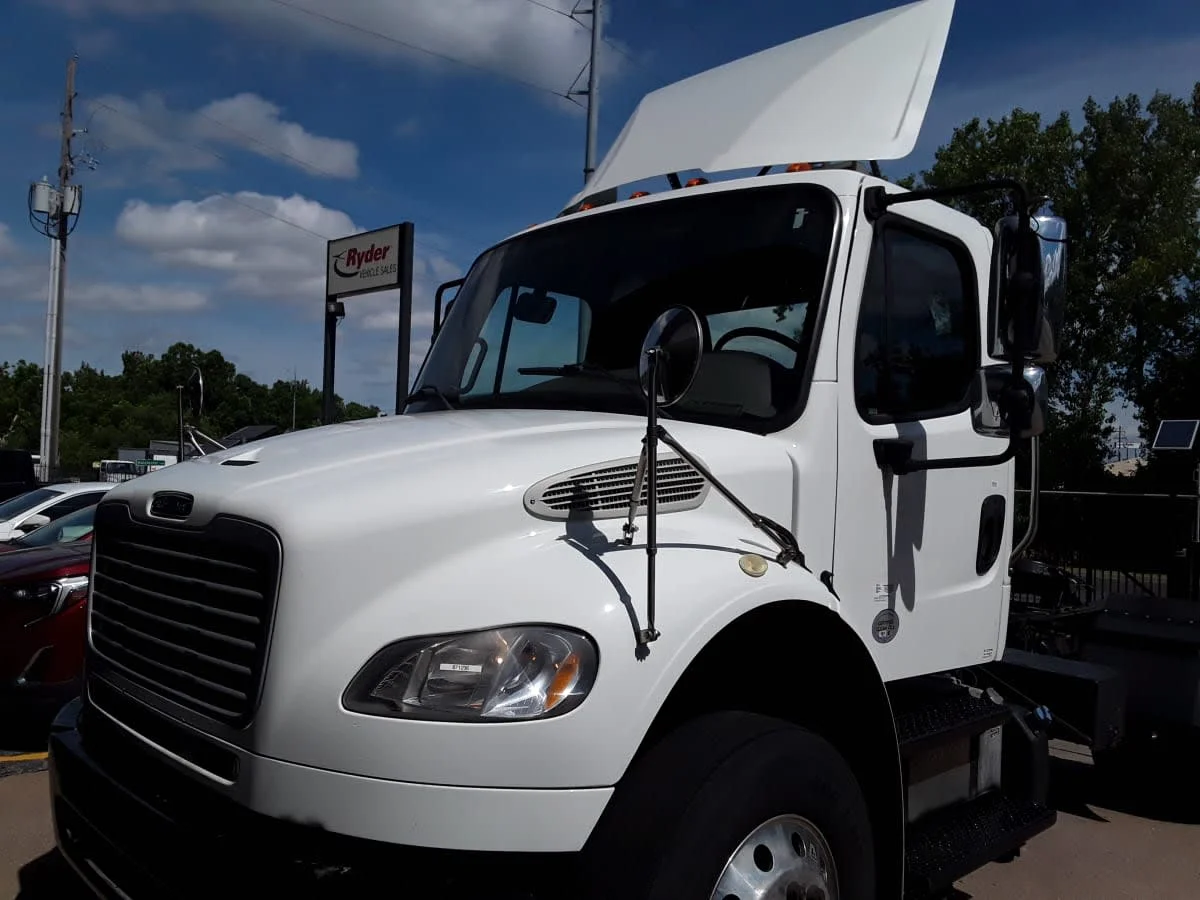 2019 Freightliner M2 106 in Kansas City, MO