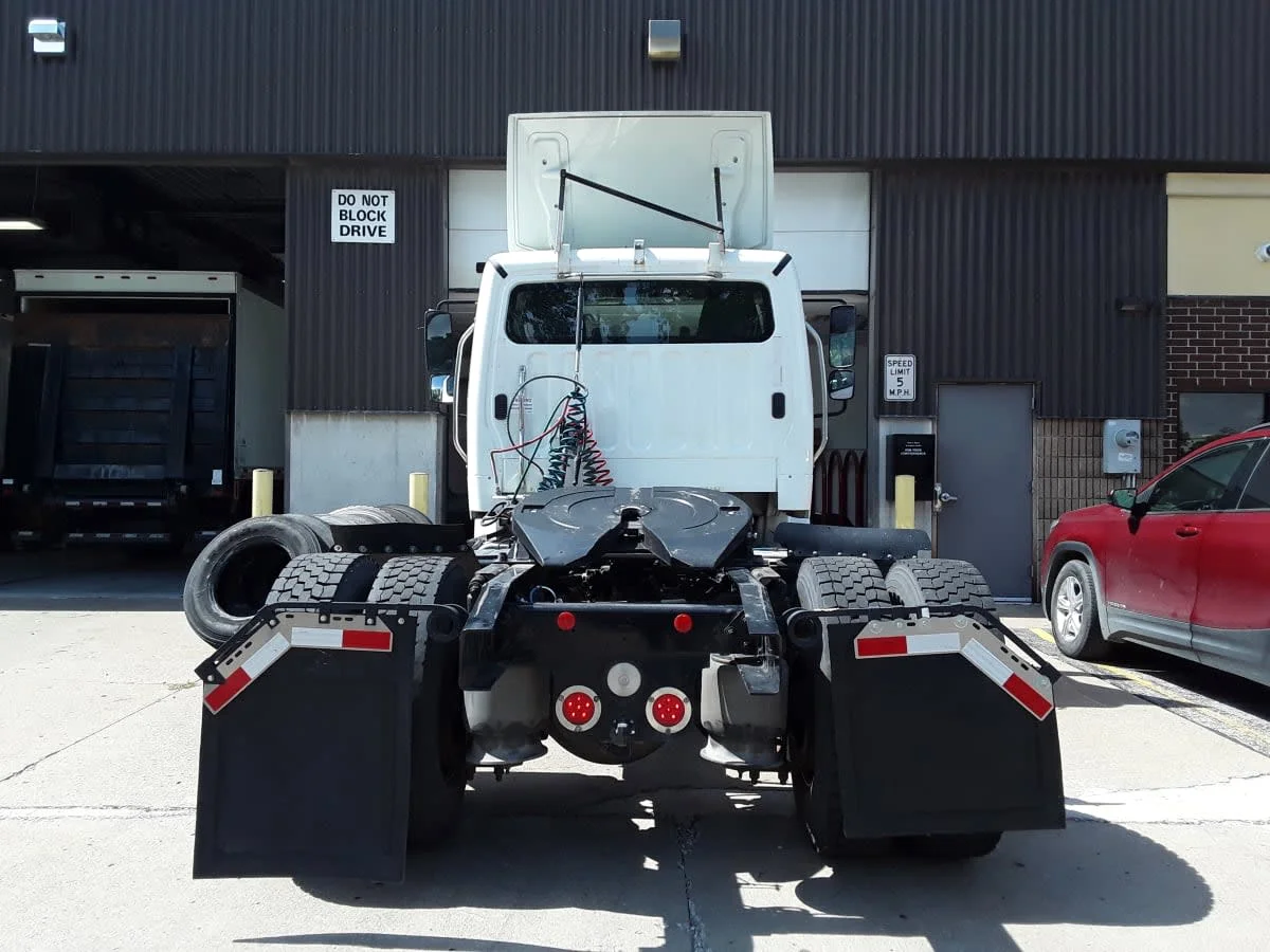 2019 Freightliner M2 106 in Kansas City, MO — photo 5