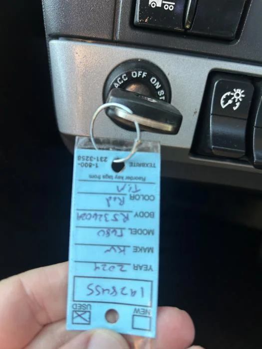 2024 Kenworth T680 - image 42