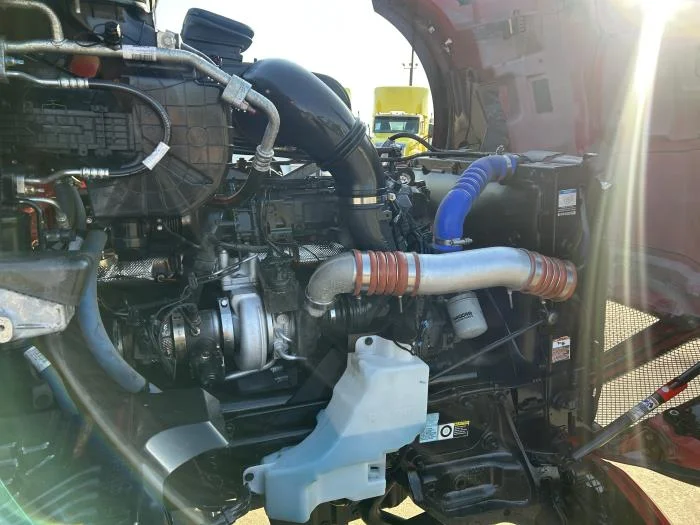 2024 Kenworth T680 in Houston, TX — photo 21