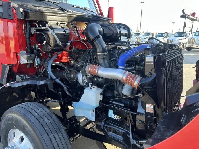 2024 Kenworth T680 in Houston, TX — photo 20