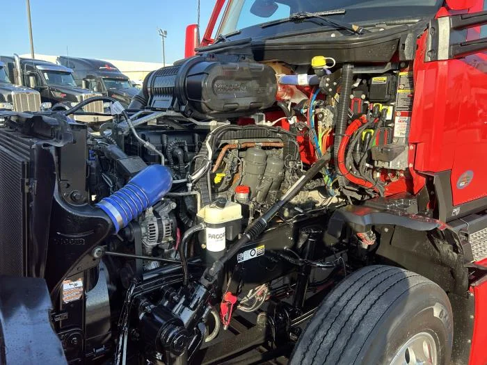 2024 Kenworth T680 in Houston, TX — photo 17