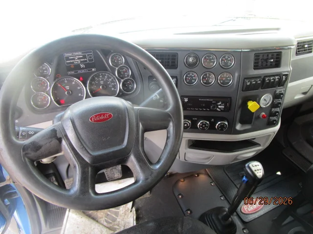 2019 Peterbilt 567 in Butler, PA — photo 10