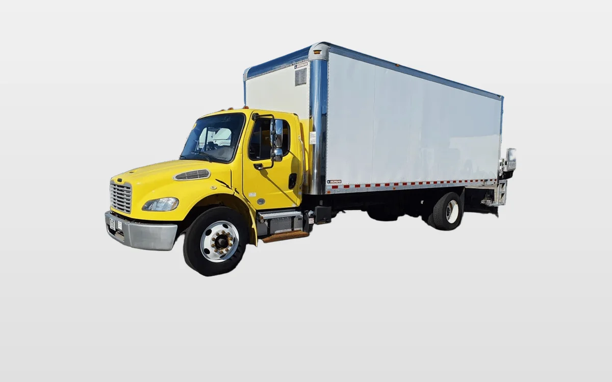 2016 Freightliner M2 106 - image 1