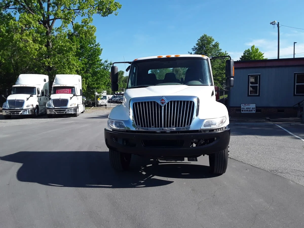 2019 International 4300 in Greensboro, NC — photo 2