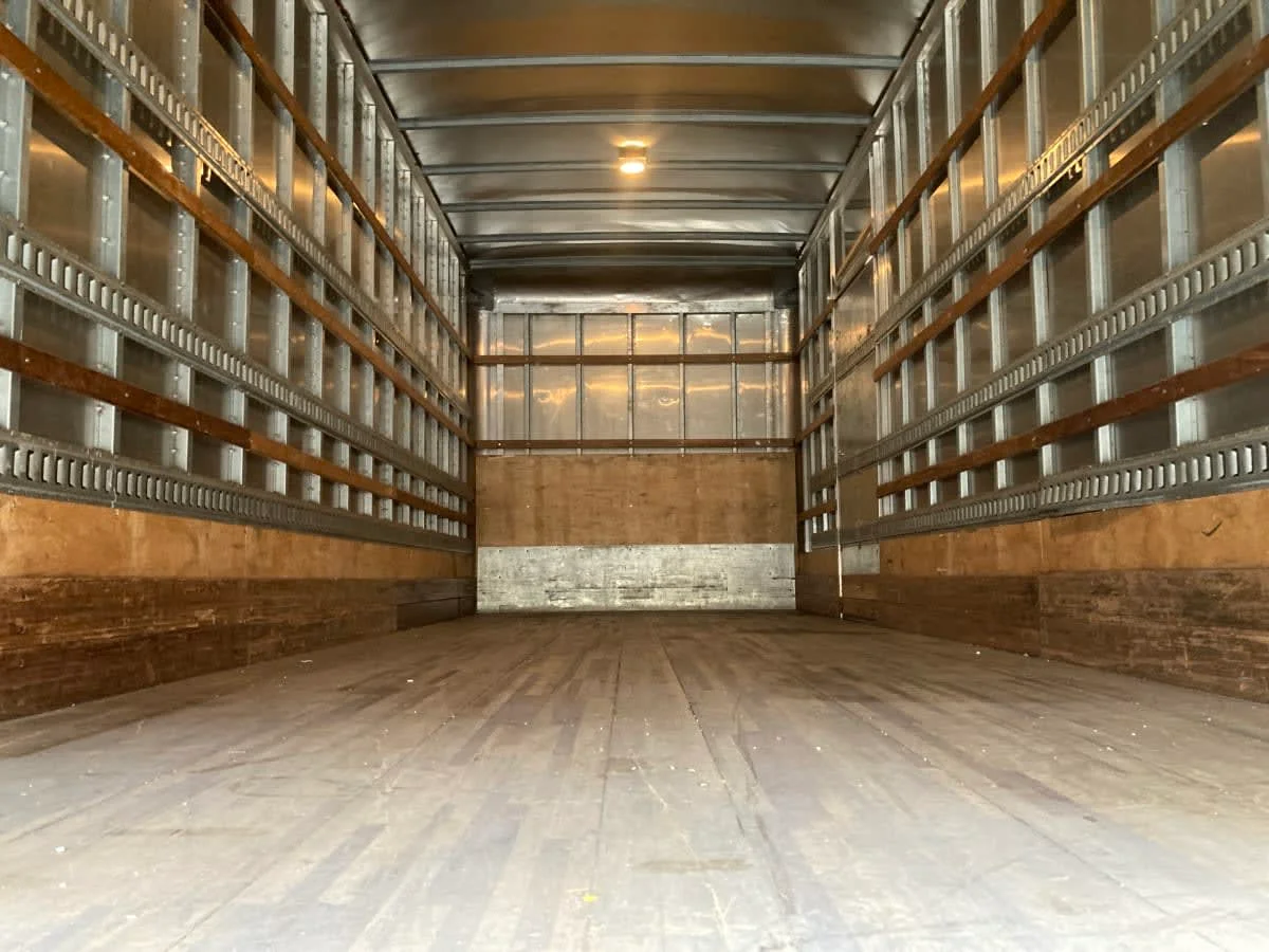 2019 Freightliner M2 106 - image 7