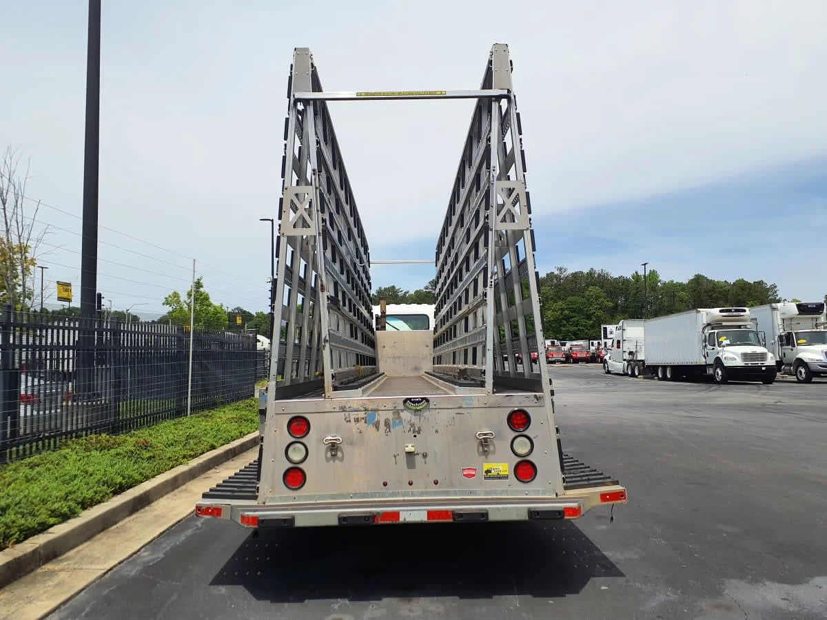 2019 Isuzu NRR in Atlanta, GA — photo 5
