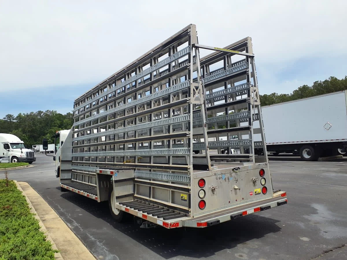 2019 Isuzu NRR in Atlanta, GA — photo 6