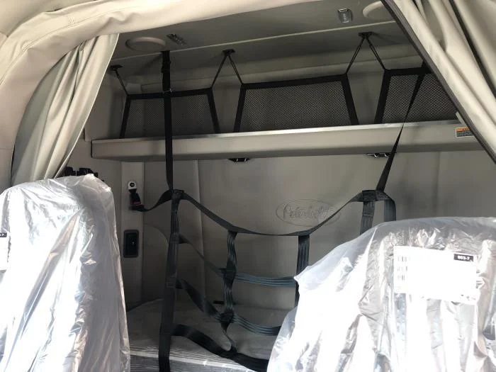 2024 Peterbilt 579 - image 10