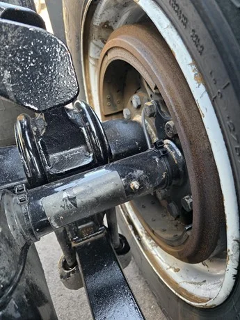 2024 International LT - image 16