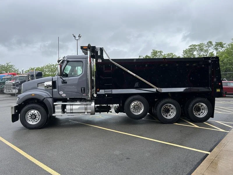 2025 Western Star 49X in Pittsburgh, PA — photo 7
