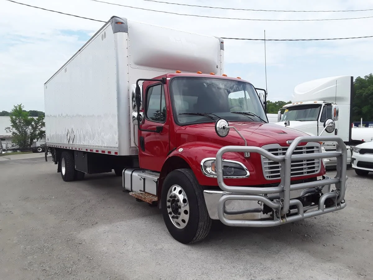 2023 Freightliner M2 106 in Pittsburgh, PA — photo 3