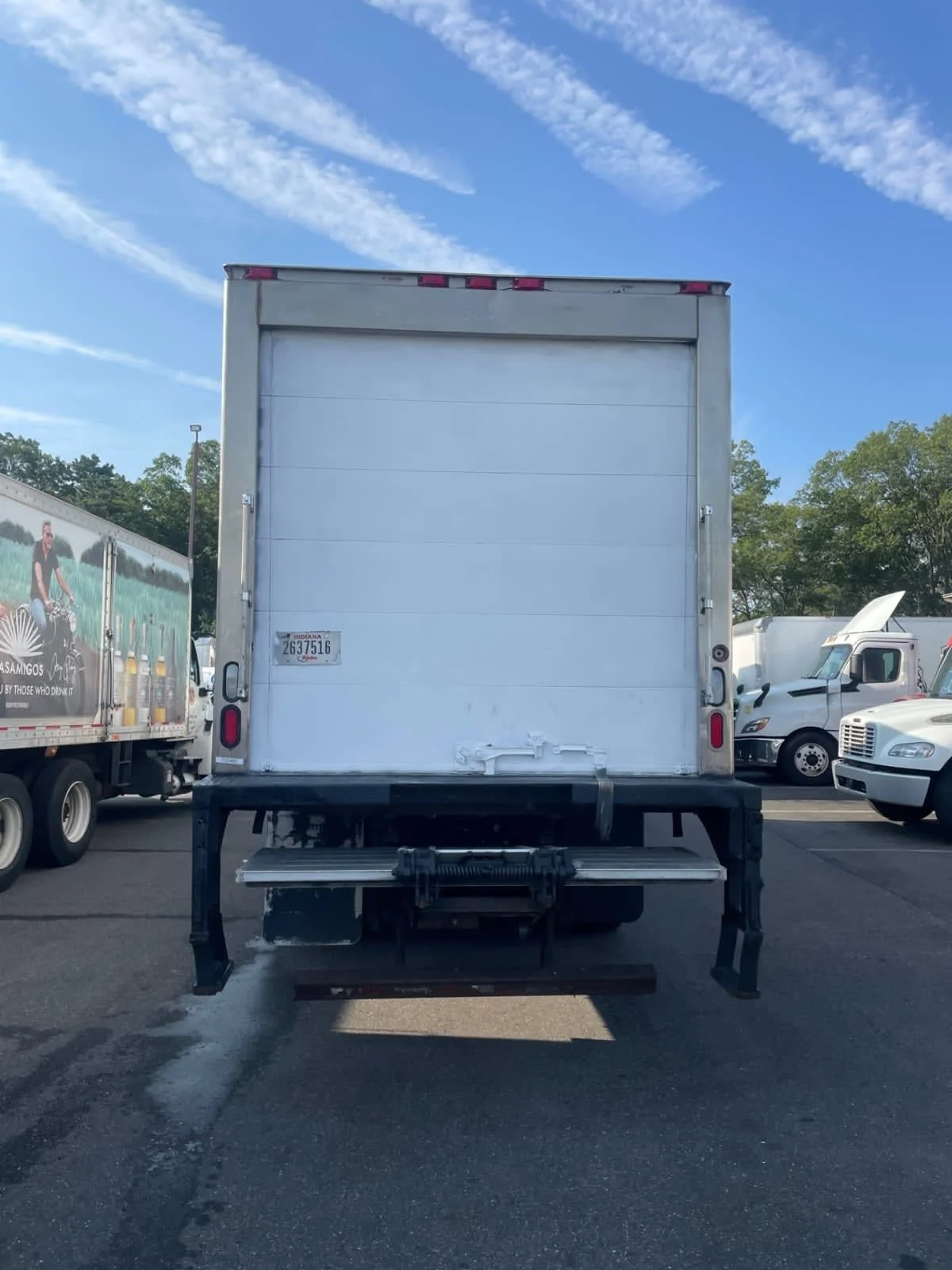 2016 International 4300 - image 5